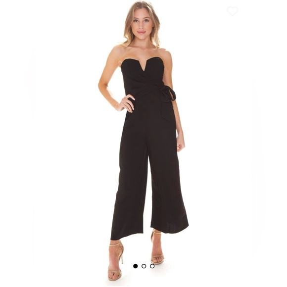 ASTR THE LABEL | NWT ZION STRAPLESS TIE WAIST WIDE LEG JUMPSUIT IN BLACK LARGE - Picture 2 of 15